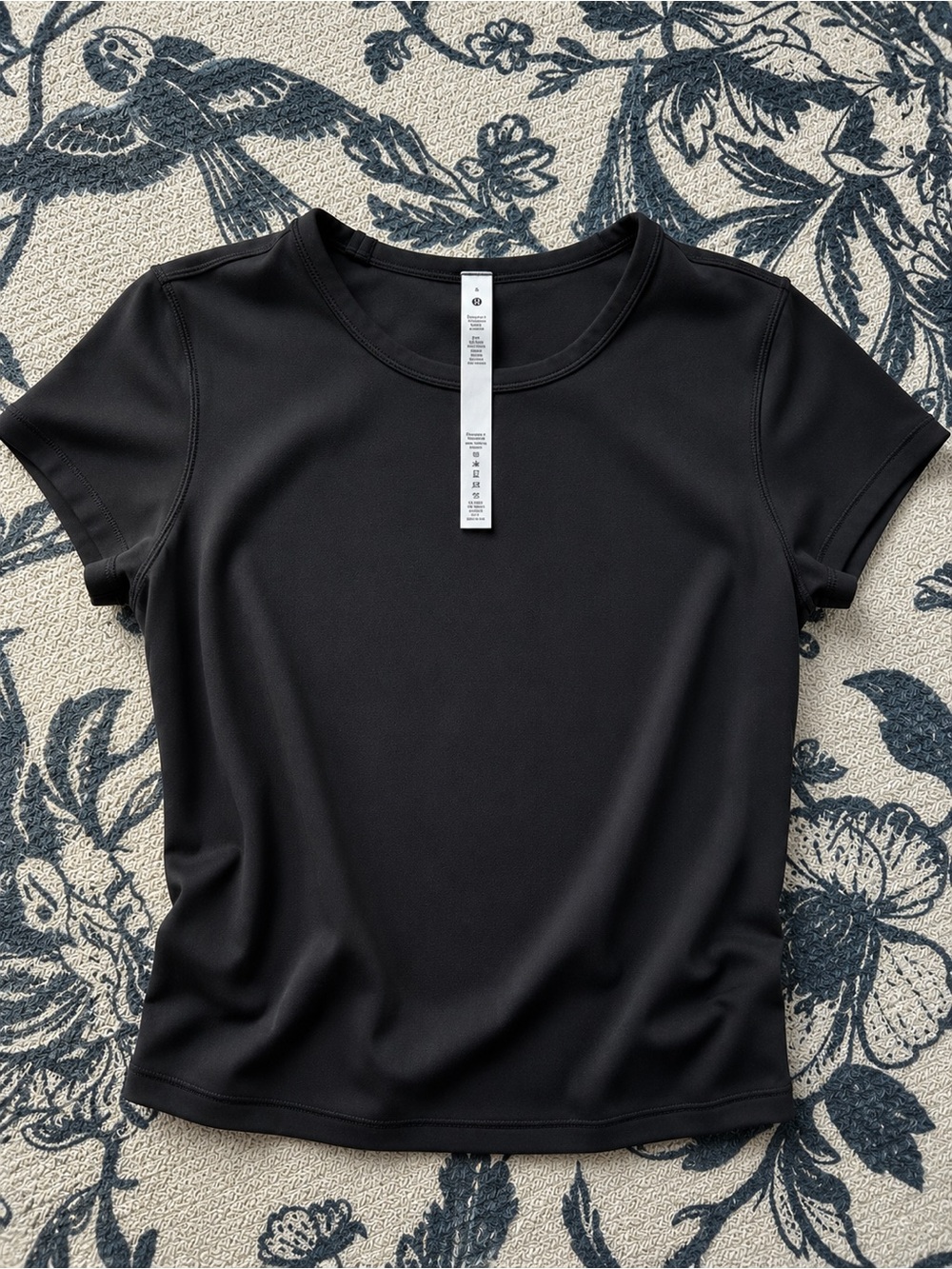 8/8 Weekend Special⚡️ Lululemon Black Ruched Side Short Sleeve Athletic Top